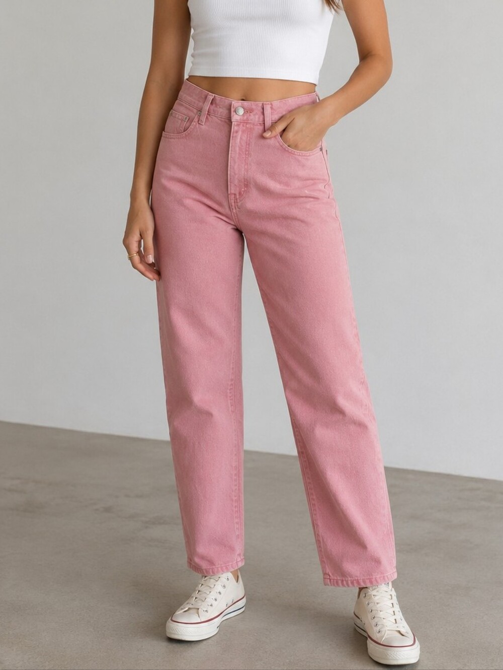 Zara Pink Light Wash High-Rise Women’s Jeans.